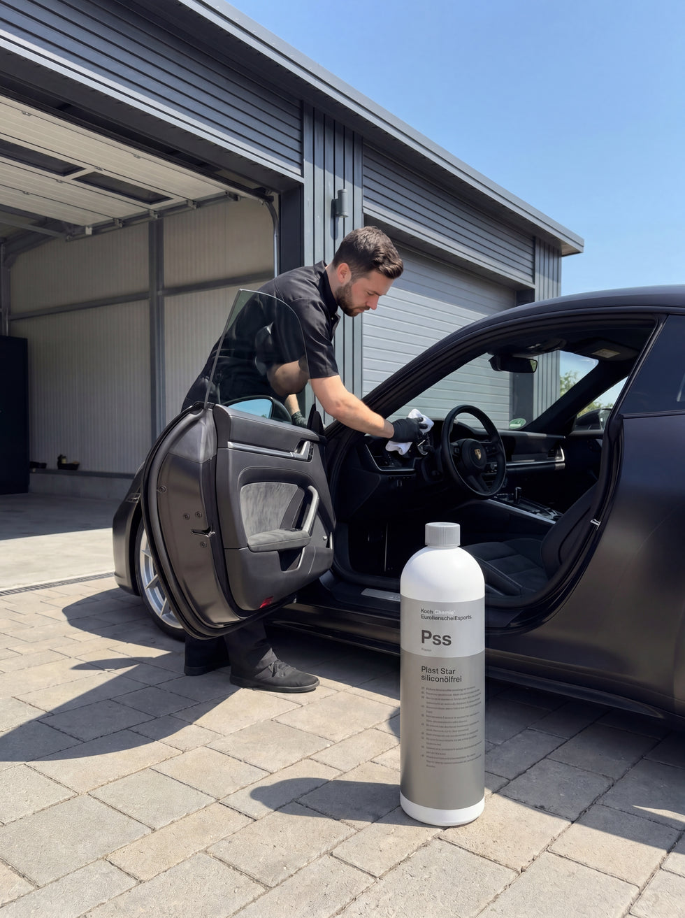 Detailing1 Hero: Innenraumpflege Fruehjahr — Plast Star Pss Kunststoffpflege Mobile