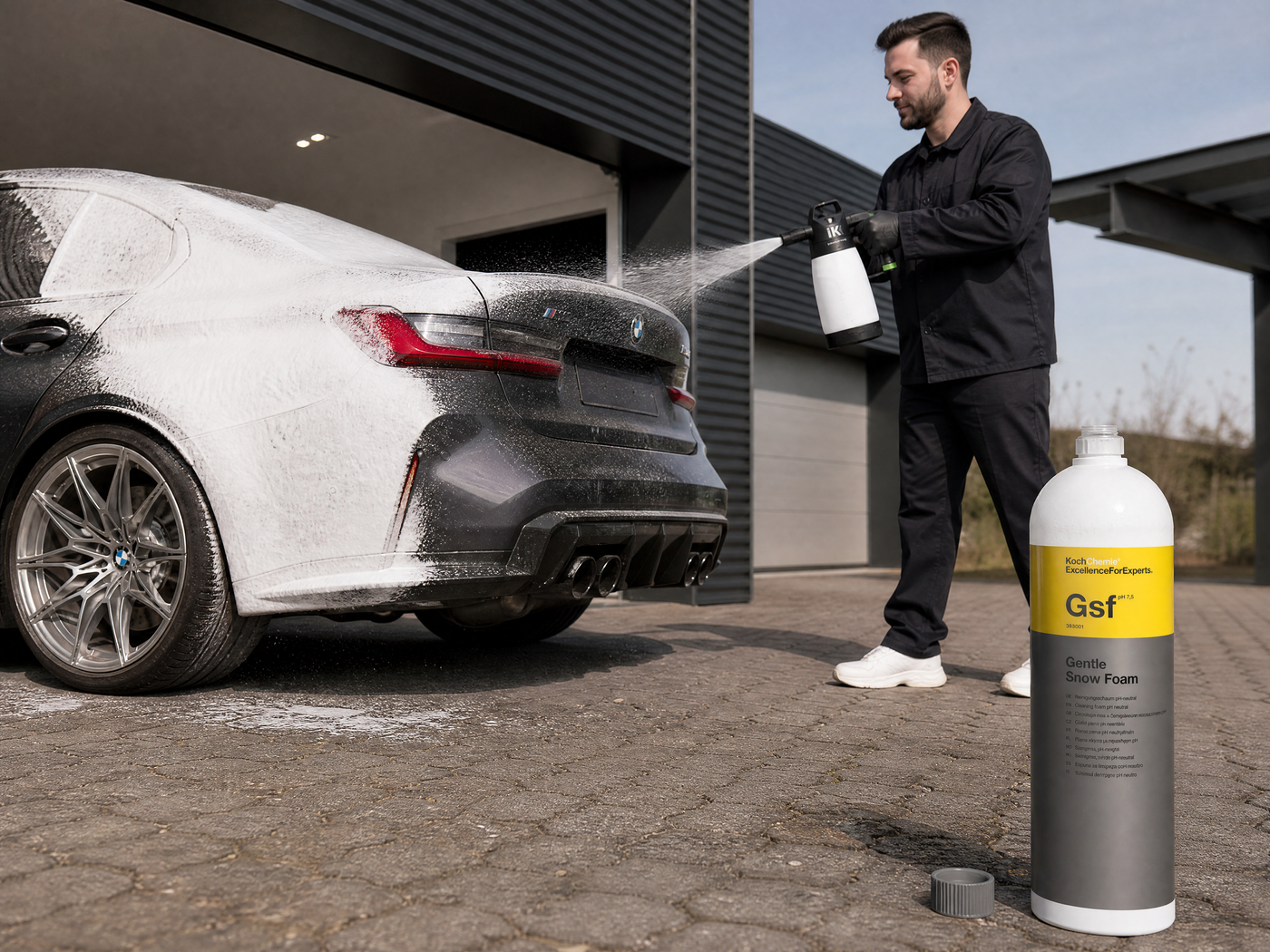 Detailing1 Hero: Snow Foam – Pollen runter, Lack atmet (Desktop)