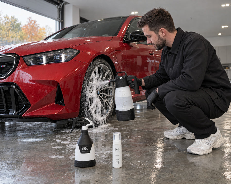 Detailing1 Spotlight: iK e Foam Pro 2 foaming a wheel, iK TR Mini 360º and Koch-Chemie Foamer Bottle by a BMW M5