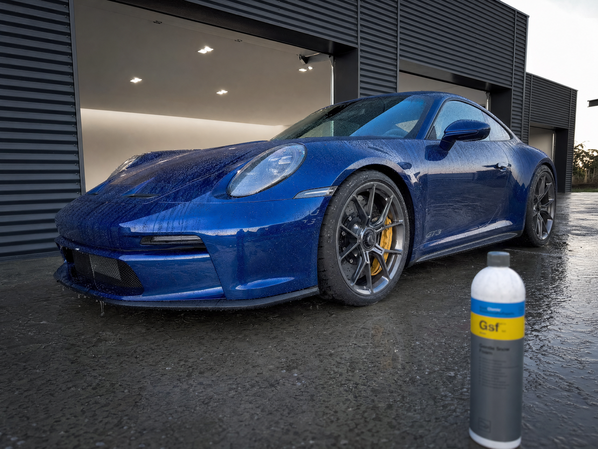 Koch-Chemie Gentle Snow Foam Gsf: pre-wash on a Porsche 911 GT3 Touring